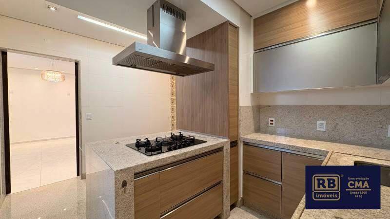 Apartamento, Sion, 4 Quartos, 2 Vagas, 1 Suíte