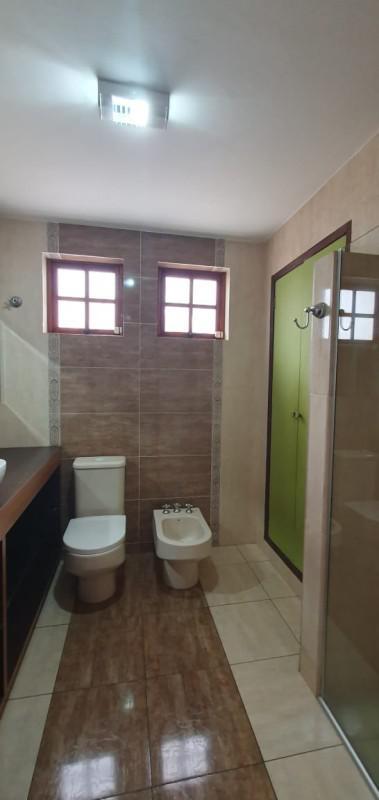 Casa, Jardim América, 4 Quartos, 4 Vagas, 1 Suíte