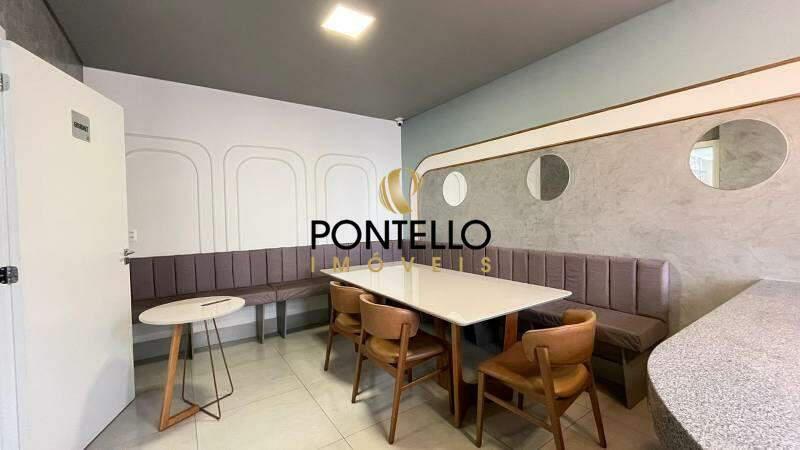 Cobertura, Centro, 2 Quartos, 0 Vaga, 4 Suítes