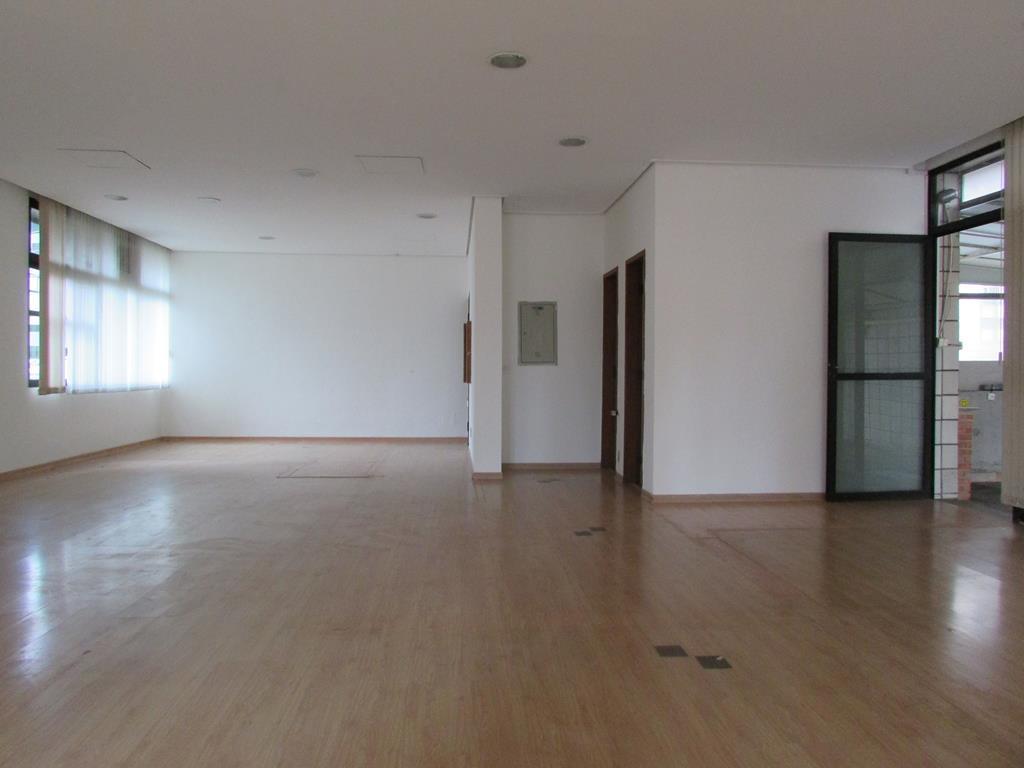 Sala, Savassi, 1 Vaga