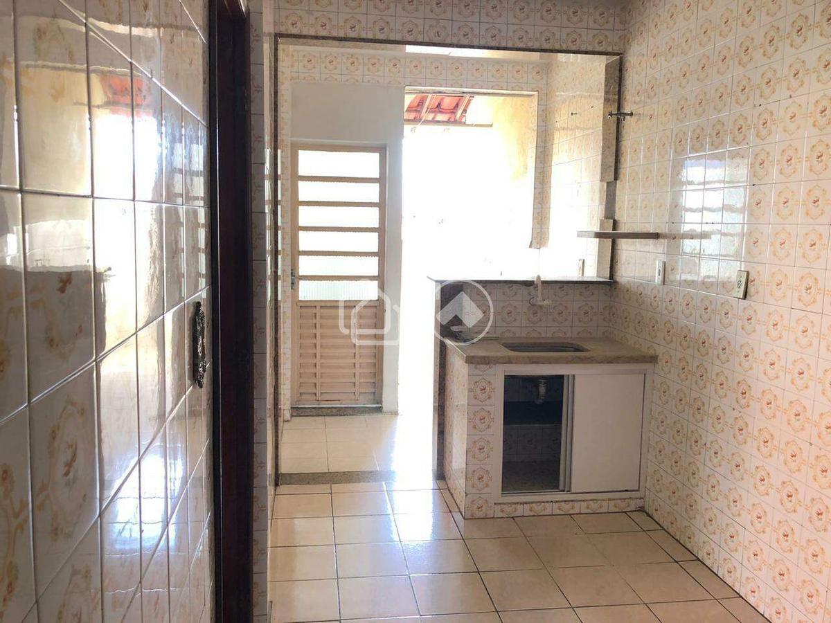 Apartamento, Sagrada Família, 2 Quartos, 1 Vaga