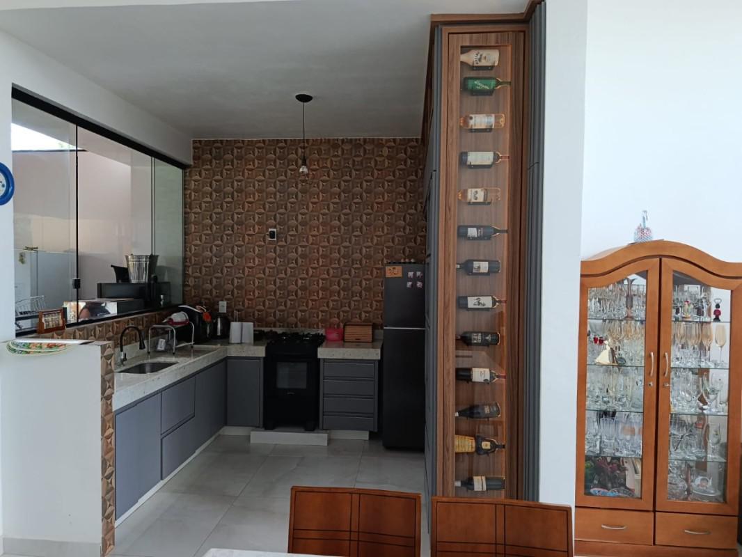 Casa, Novo Santos Dumont, 3 Quartos, 2 Vagas, 1 Suíte