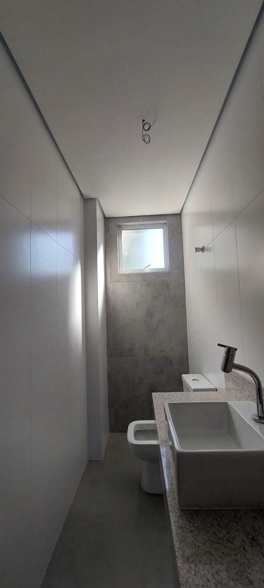 Apartamento, Serrano, 3 Quartos, 2 Vagas, 1 Suíte