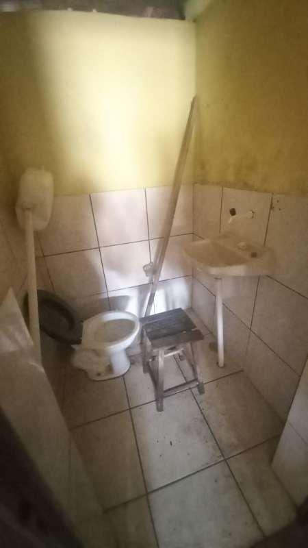 Andar, Centro, 0 Quarto, 0 Vaga