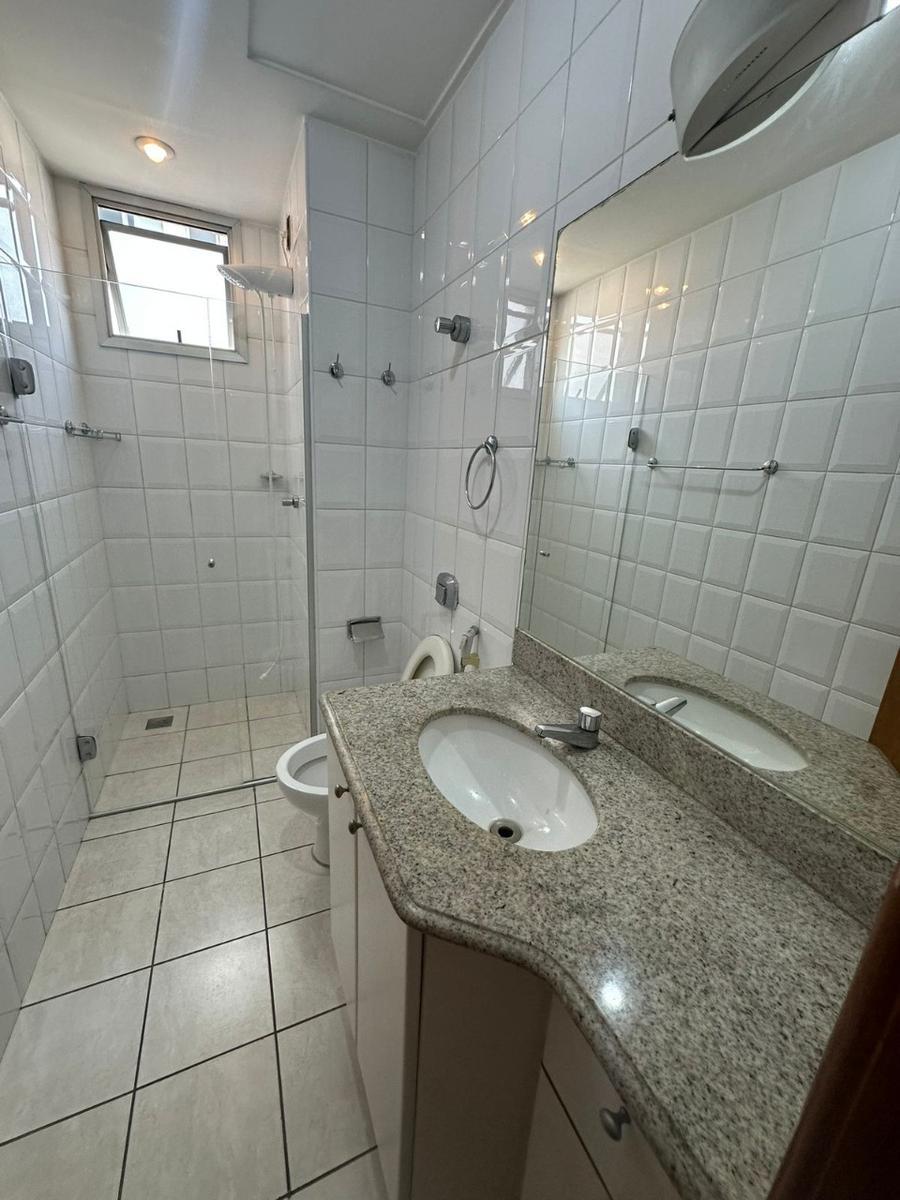 Apartamento, Funcionários, 2 Quartos, 2 Vagas