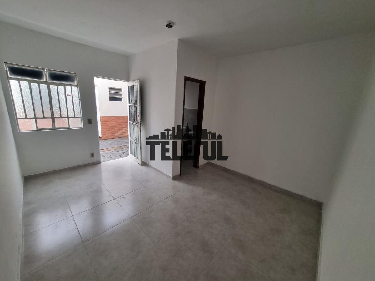 Apartamento, Vila Pinto, 1 Quarto, 0 Vaga
