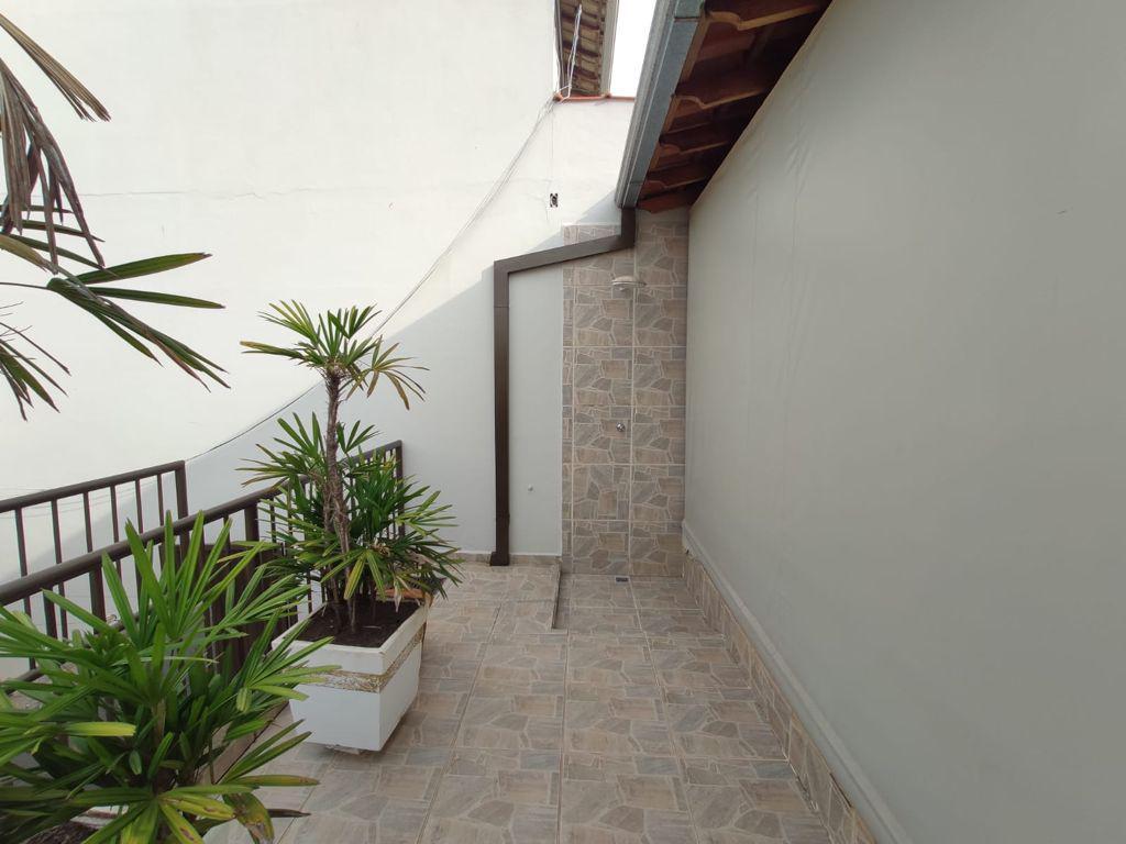 Casa, Rezende, 3 Quartos, 20 Vagas, 1 Suíte