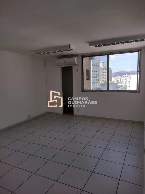 Sala, Centro
