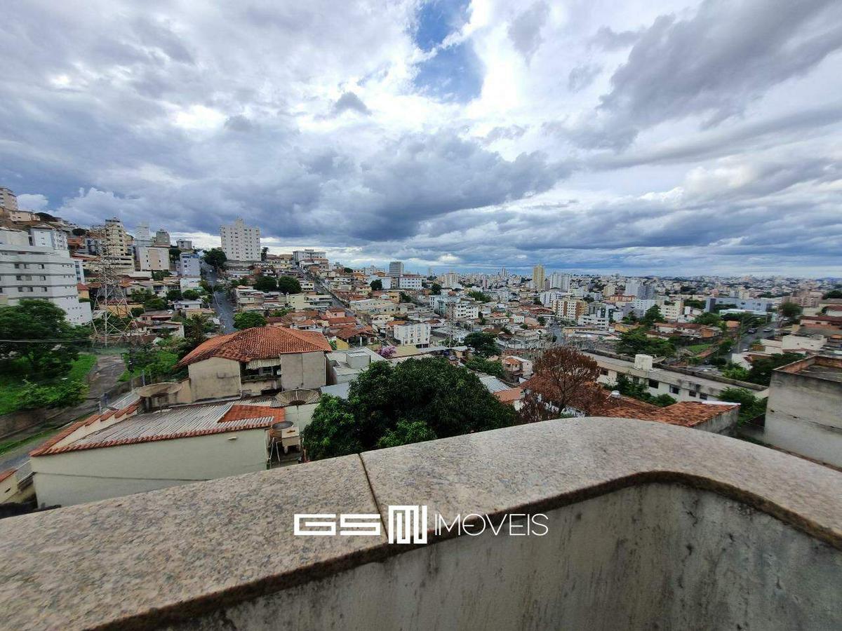 Apartamento, Santa Efigênia, 3 Quartos, 2 Vagas, 1 Suíte
