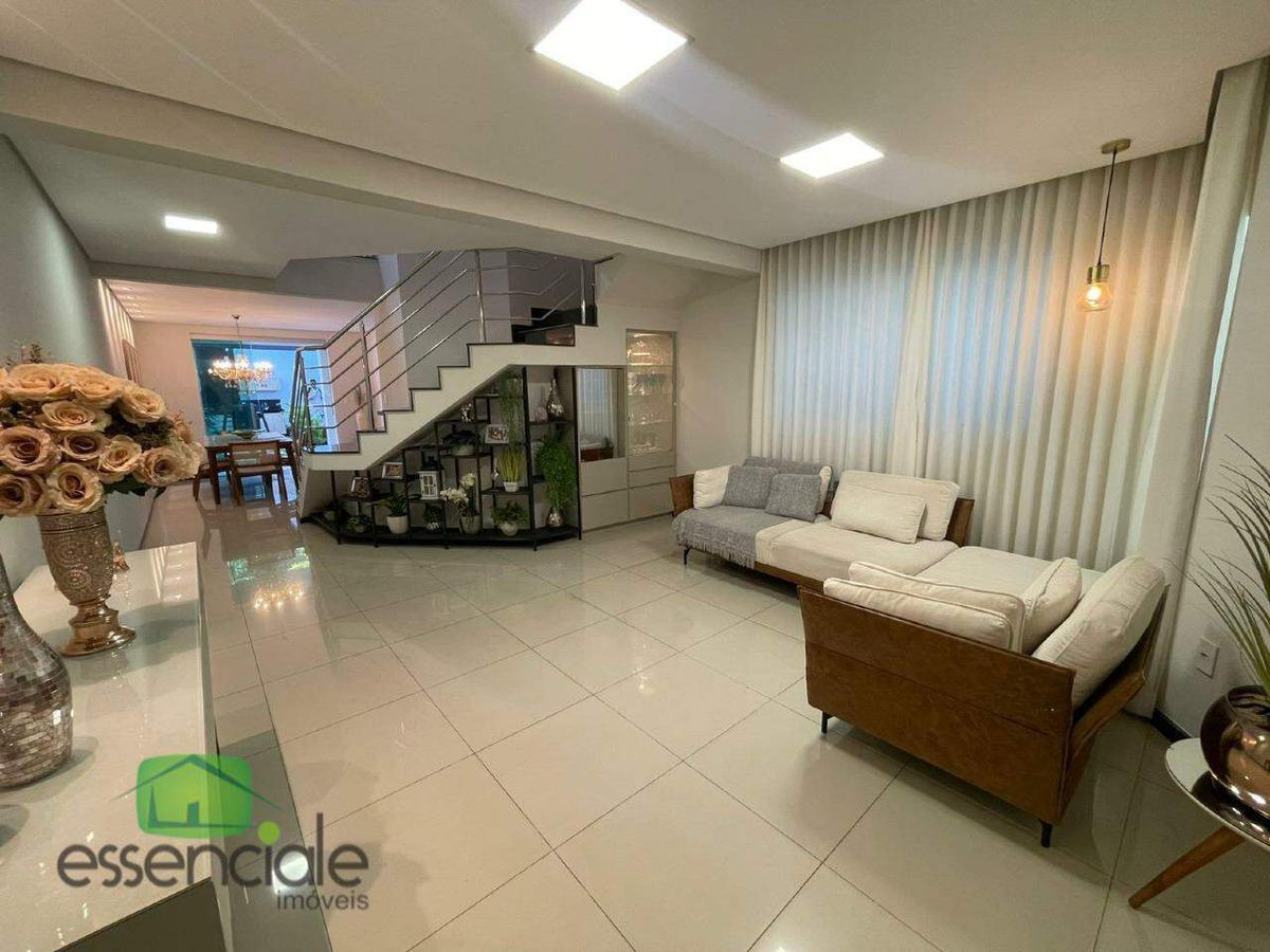 Casa, Europa, 3 Quartos, 3 Vagas, 1 Suíte