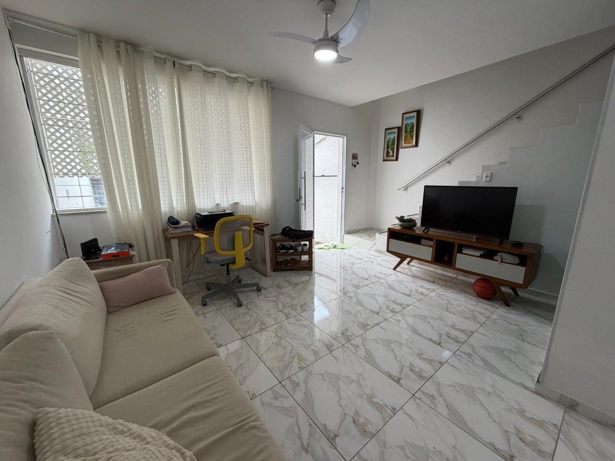 Casa, Horto, 4 Quartos, 2 Vagas, 1 Suíte