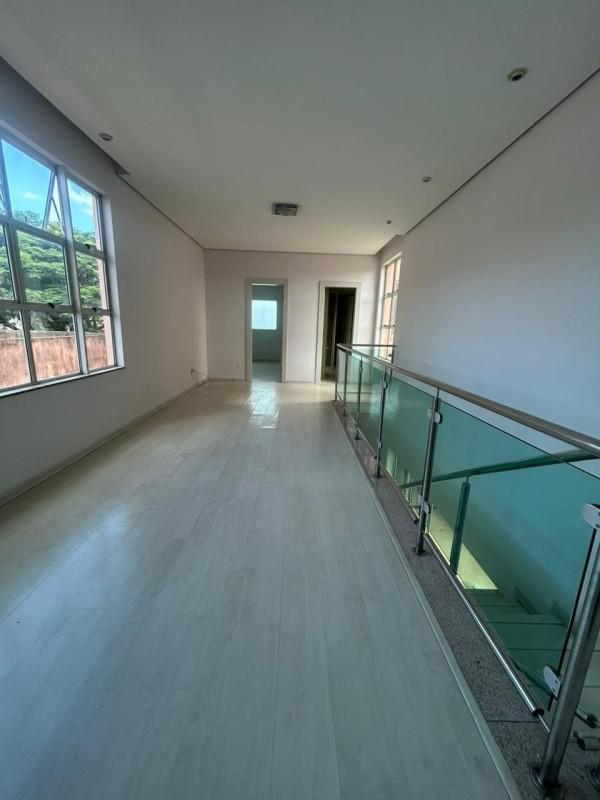 Casa, Centro, 3 Quartos, 3 Vagas, 1 Suíte