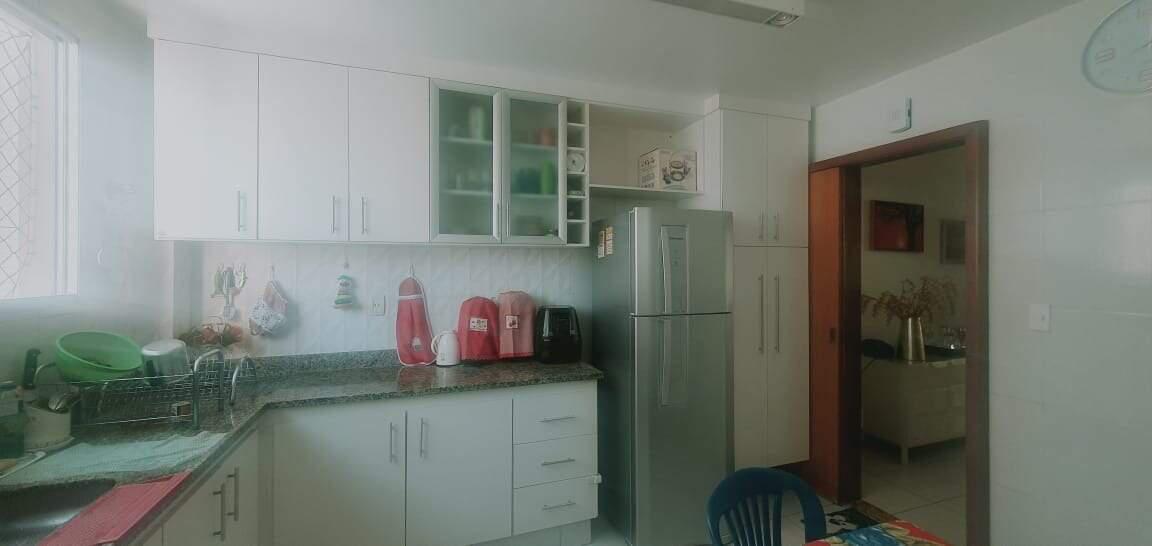 Apartamento, Fernão Dias, 4 Quartos, 2 Vagas, 1 Suíte