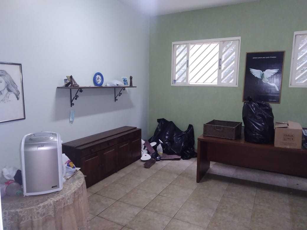 Casa, Gutierrez, 4 Quartos, 2 Vagas, 1 Suíte