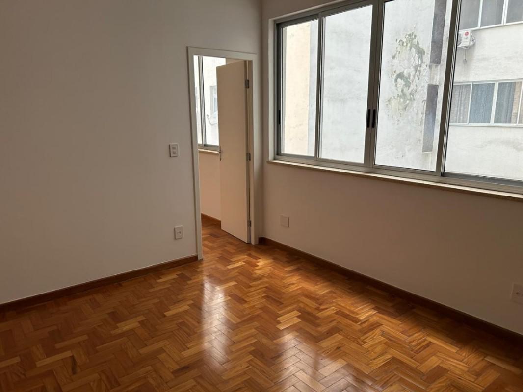 Apartamento, Centro, 1 Quarto, 0 Vaga, 1 Suíte