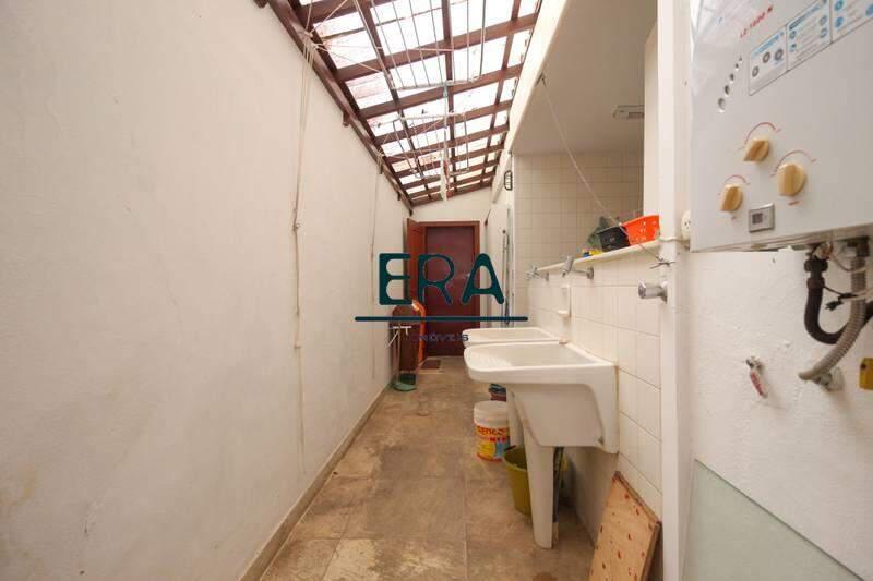 Casa, Serra, 4 Quartos, 5 Vagas, 1 Suíte