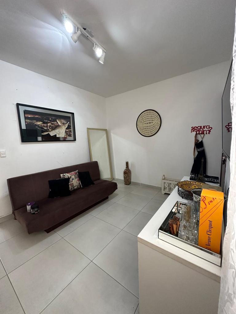 Apartamento, Castelo, 2 Quartos, 1 Vaga