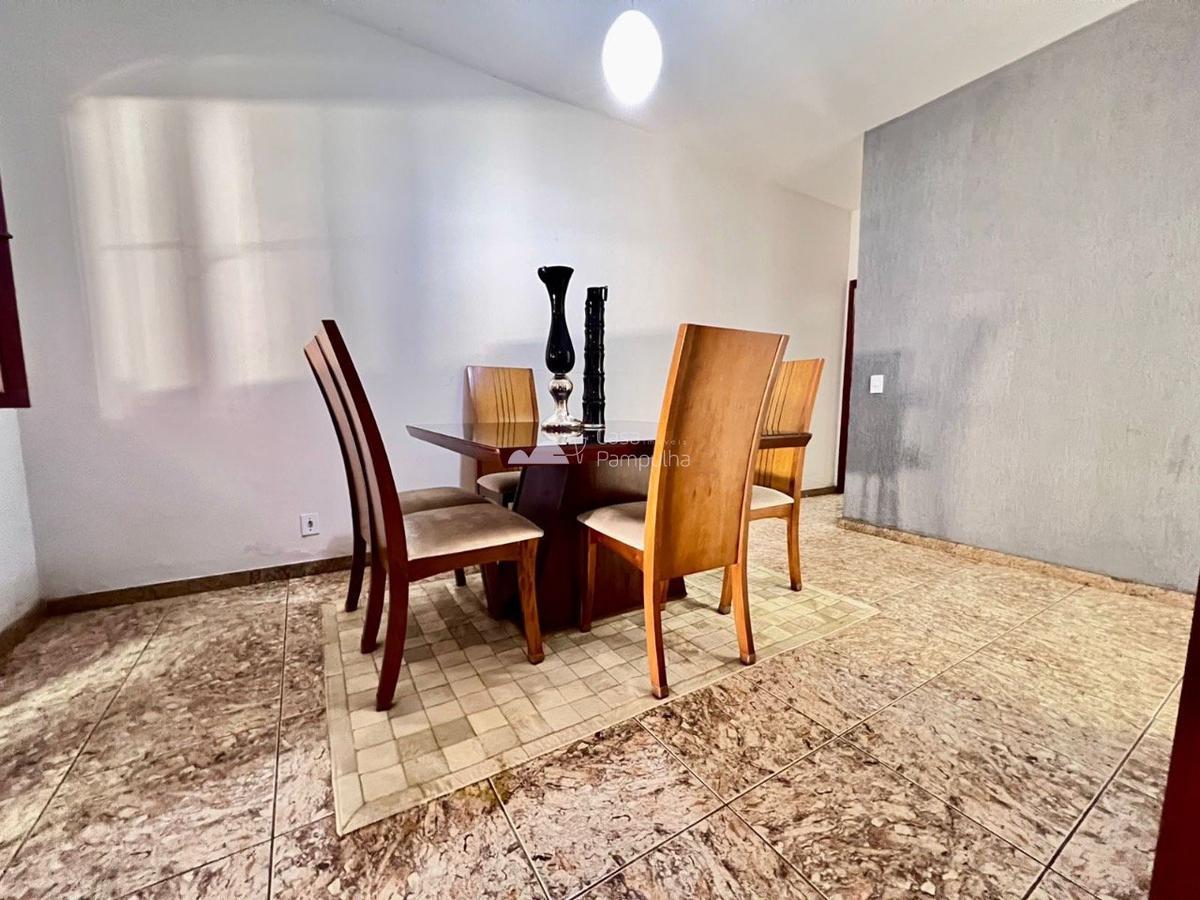 Casa, Santa Mônica, 3 Quartos, 2 Vagas, 1 Suíte