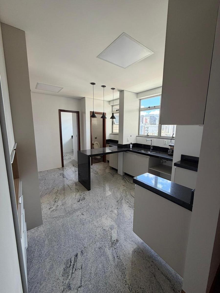 Apartamento, Savassi, 2 Quartos, 0 Vaga, 1 Suíte