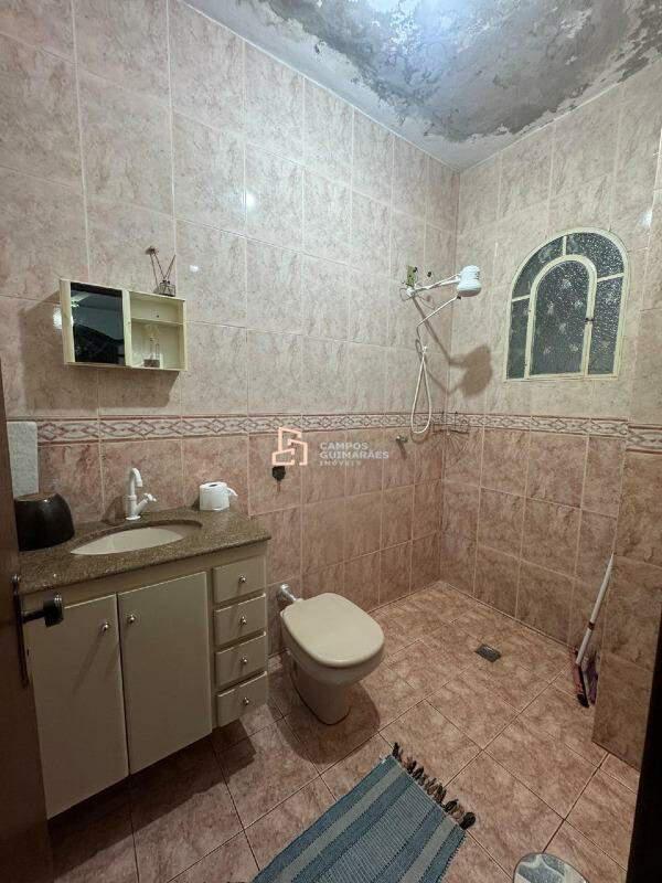 Casa Comercial, Brasil Industrial, 3 Quartos, 4 Vagas, 1 Suíte