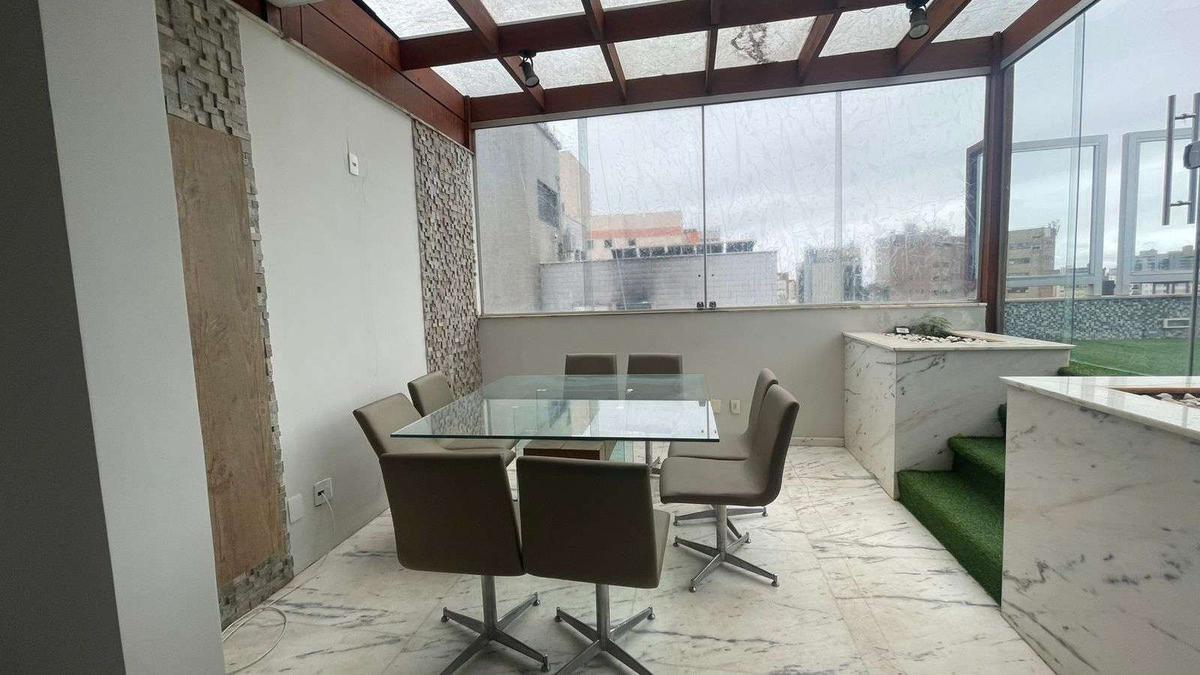 Cobertura, Funcionários, 3 Quartos, 2 Vagas, 1 Suíte