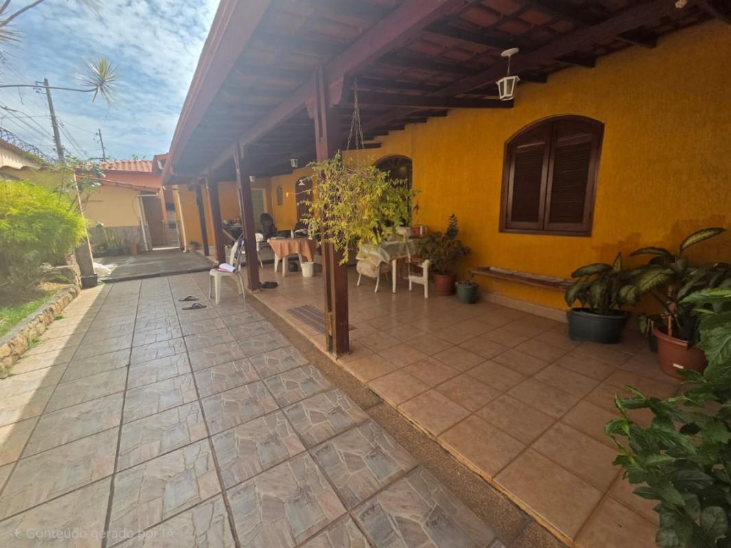 Casa, Coqueiros, 5 Quartos, 4 Vagas, 2 Suítes