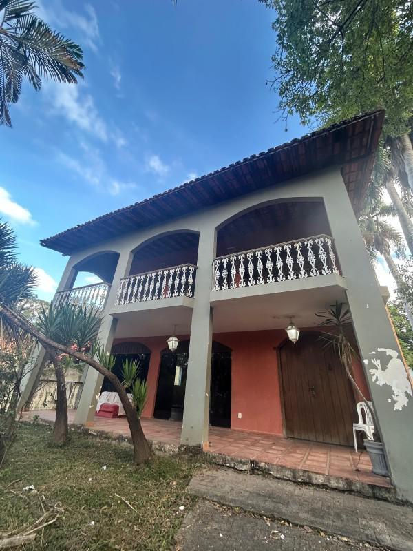 Casa, Braúnas, 4 Quartos, 5 Vagas, 2 Suítes