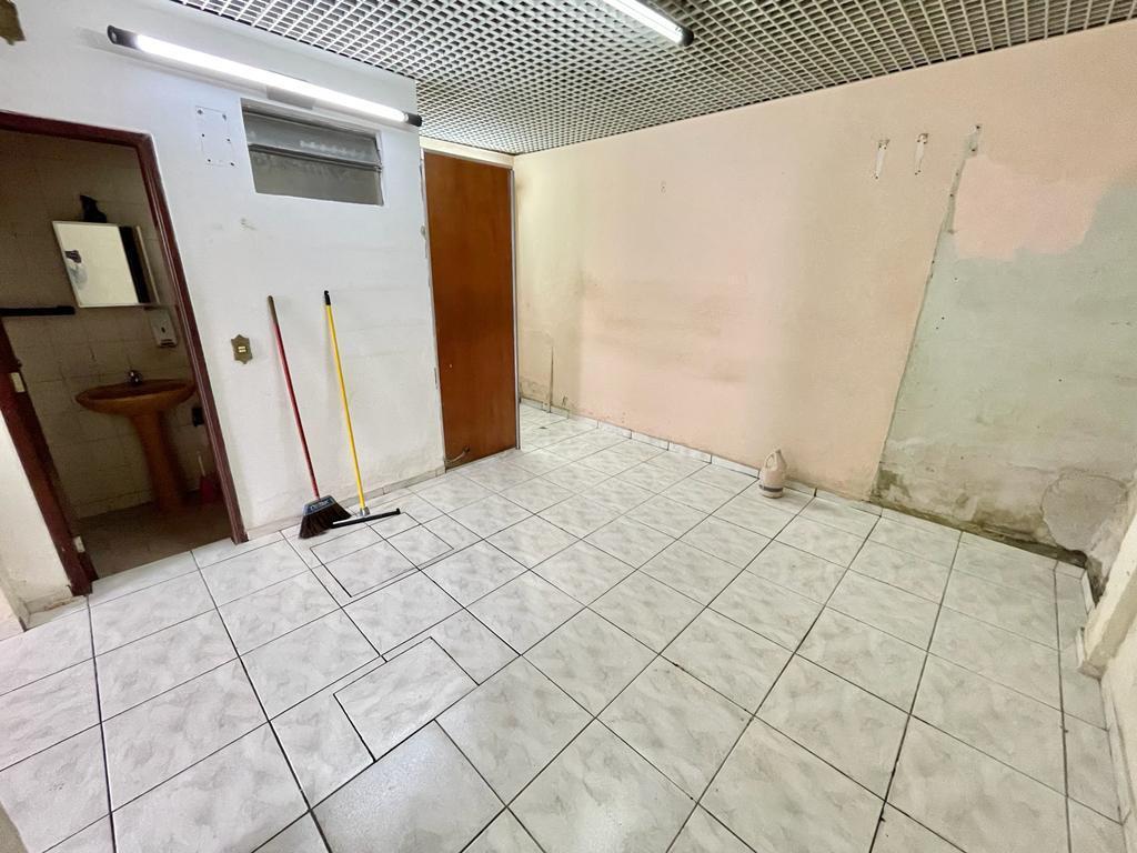 Andar, São José, 0 Quarto, 0 Vaga