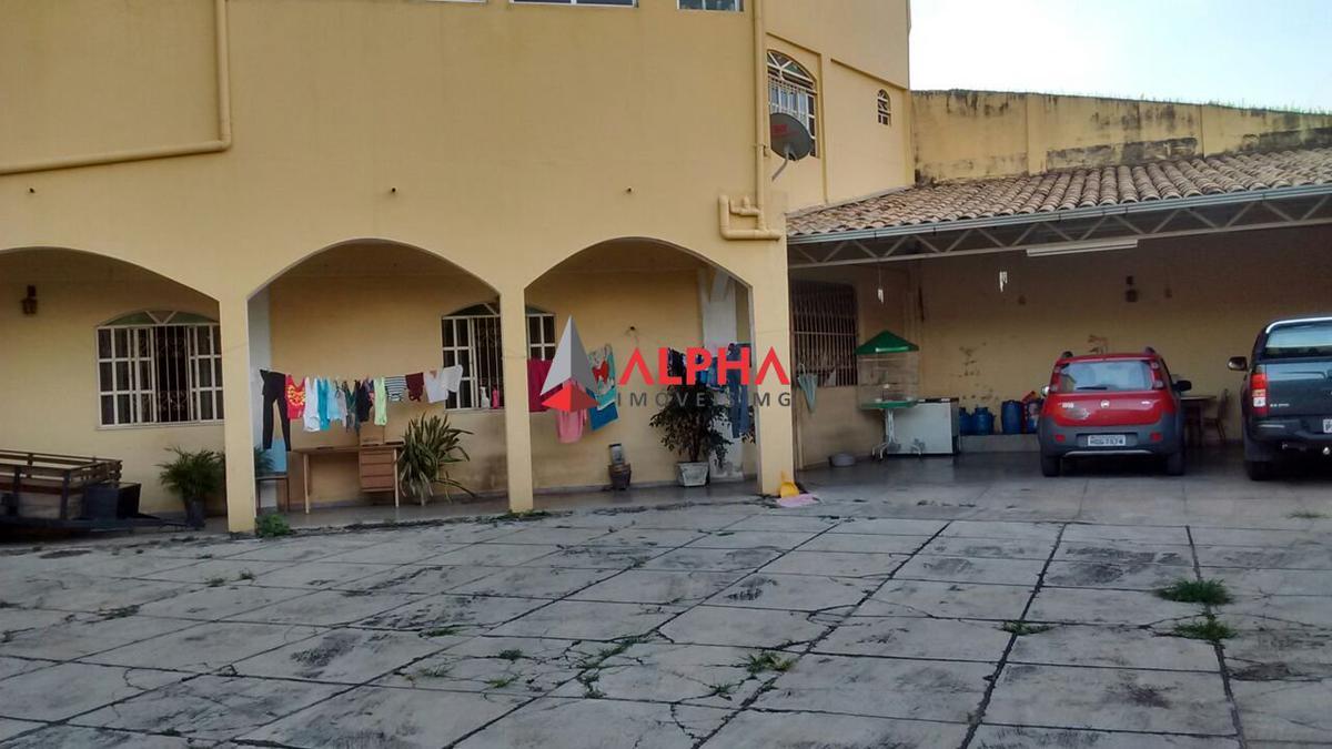 Casa, Lindéia, 4 Quartos, 2 Vagas