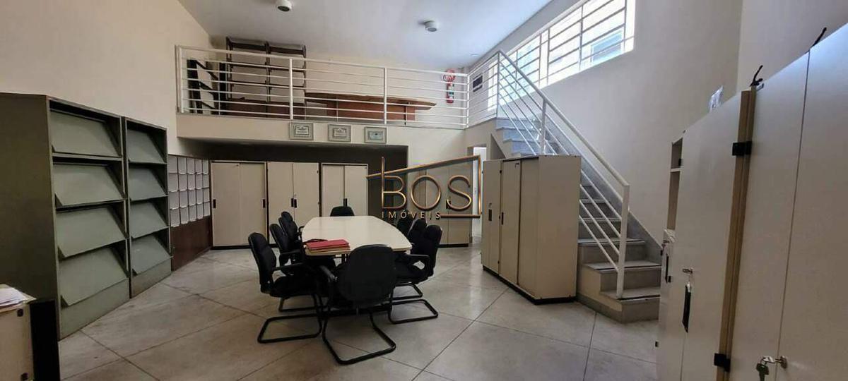 Casa, Centro, 10 Quartos, 15 Vagas, 6 Suítes