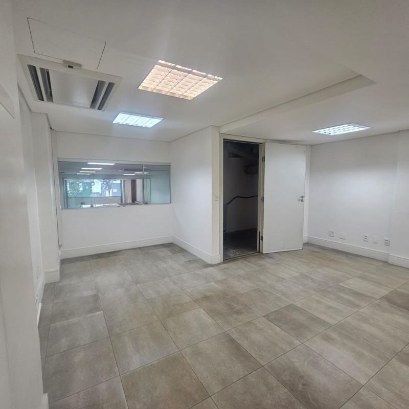 Andar, Santo Agostinho, 0 Quarto, 4 Vagas