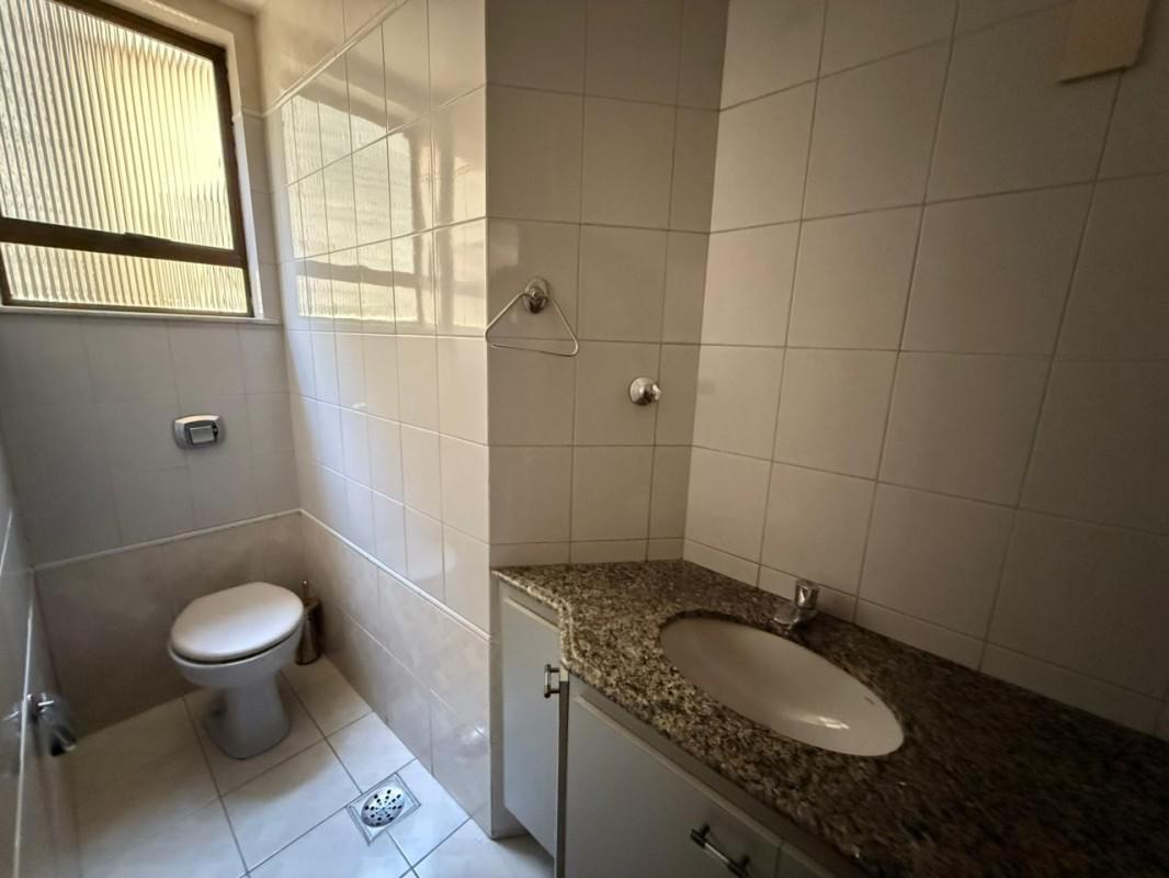 Casa, Itapoã, 5 Quartos, 4 Vagas, 3 Suítes