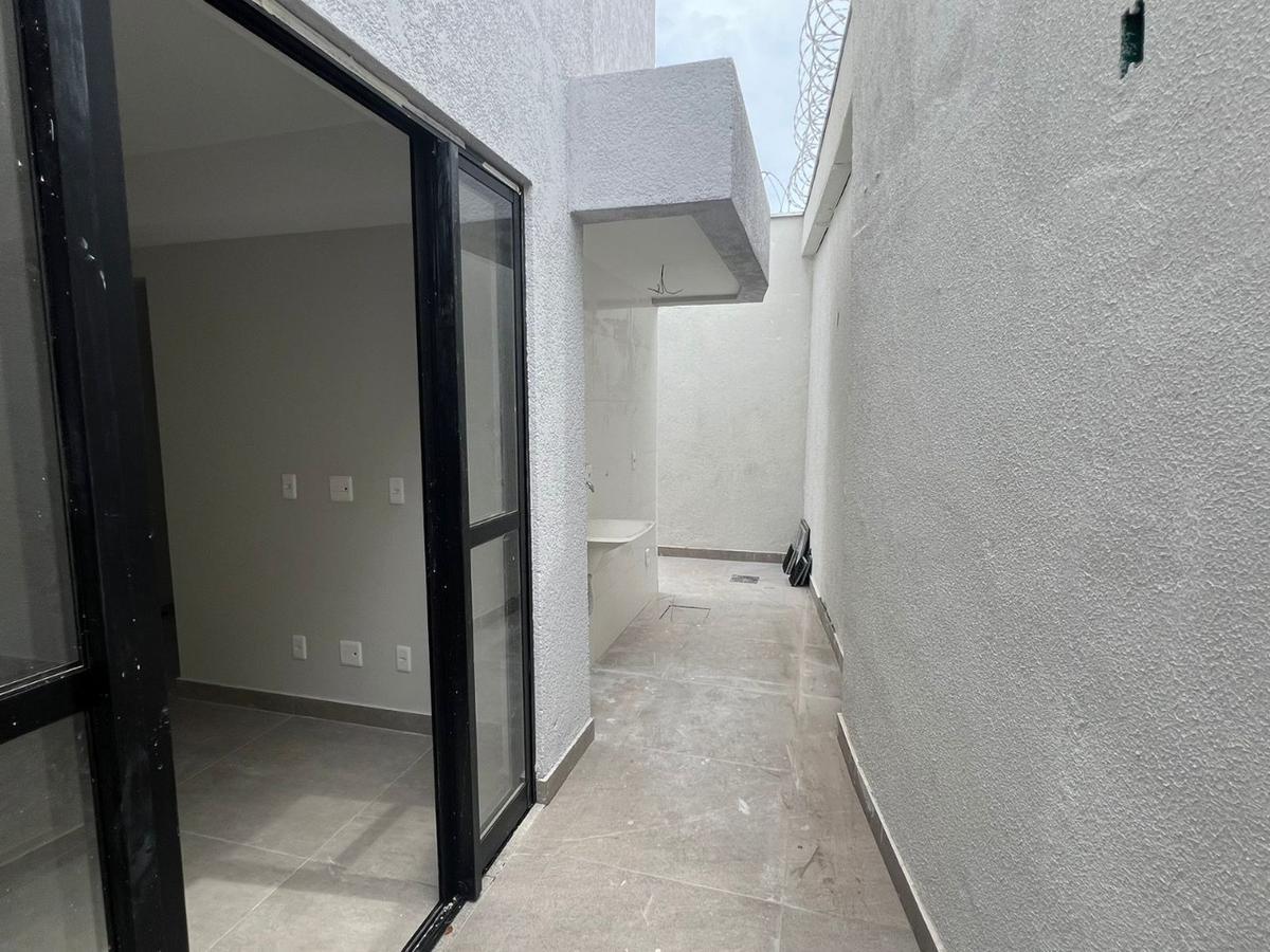 Casa, Planalto, 3 Quartos, 2 Vagas, 1 Suíte