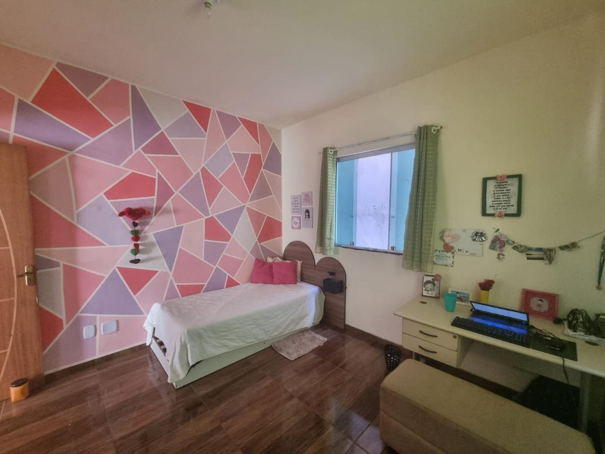 Casa, Palmeiras, 4 Quartos, 2 Vagas, 1 Suíte