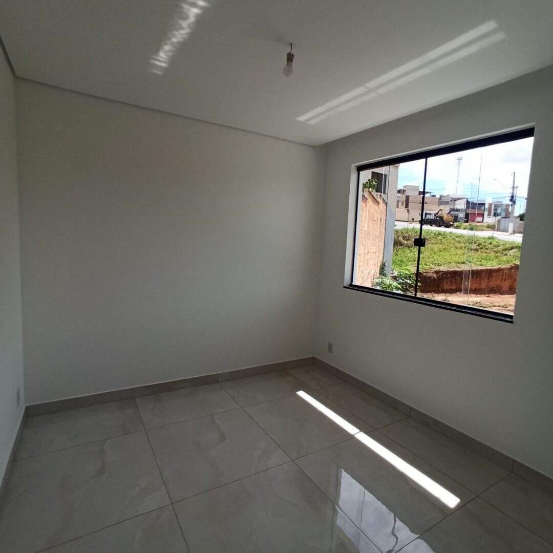 Casa, Liberdade, 3 Quartos, 2 Vagas, 2 Suítes