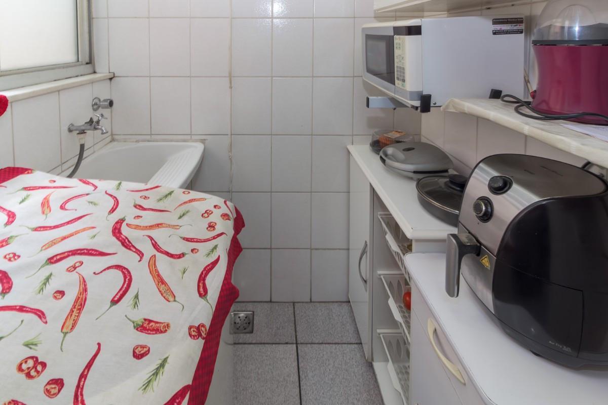 Apartamento, Floresta, 2 Quartos, 1 Vaga, 1 Suíte