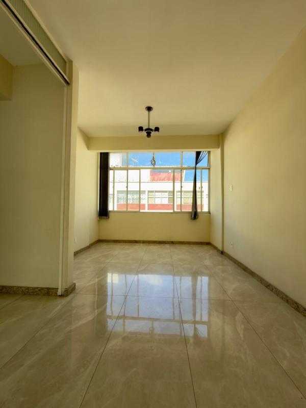Apartamento, Centro, 3 Quartos, 0 Vaga, 1 Suíte