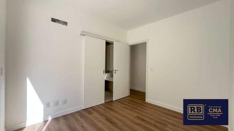 Apartamento, Cruzeiro, 4 Quartos, 4 Vagas, 2 Suítes