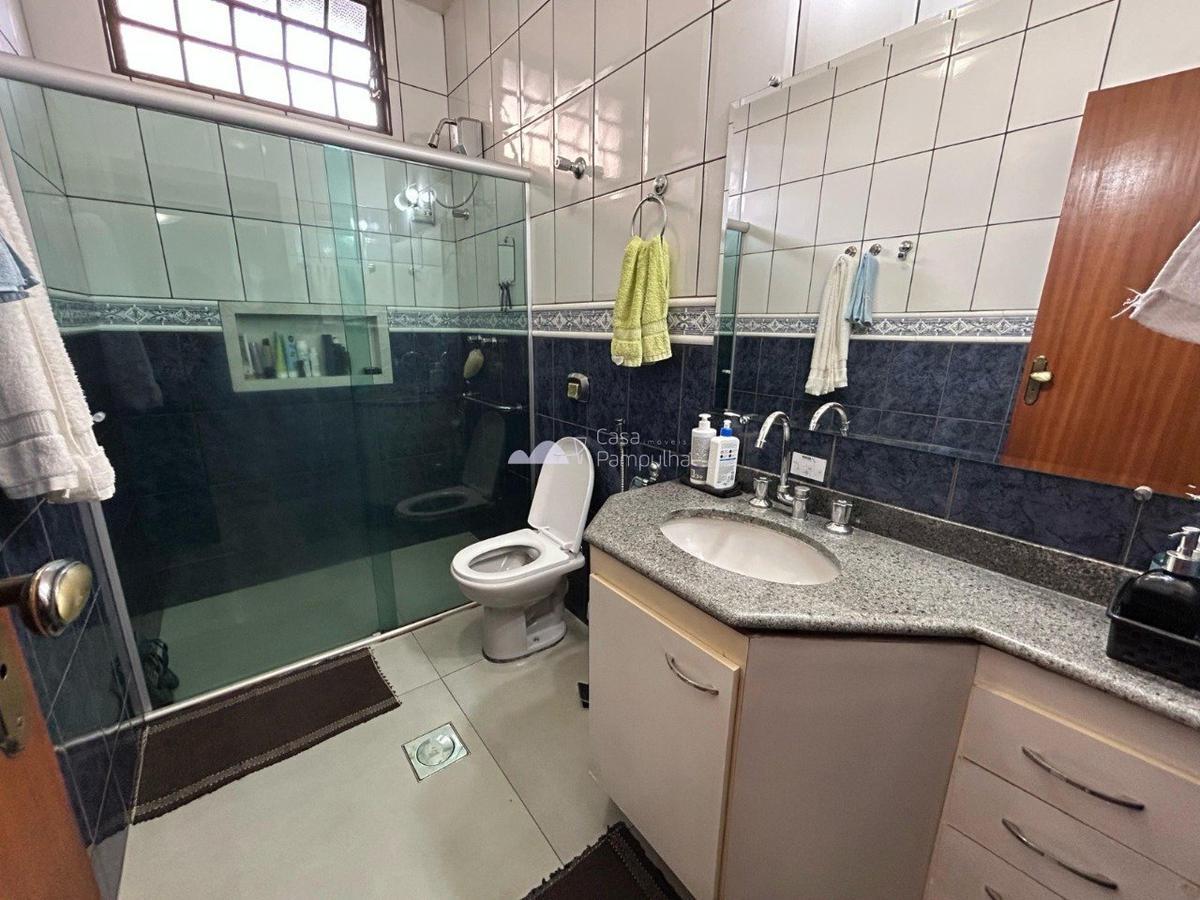 Casa, Itapoã, 3 Quartos, 4 Vagas, 1 Suíte