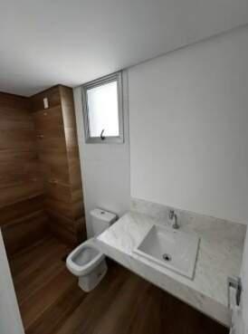 Apartamento, Sagrada Família, 3 Quartos, 2 Vagas, 1 Suíte