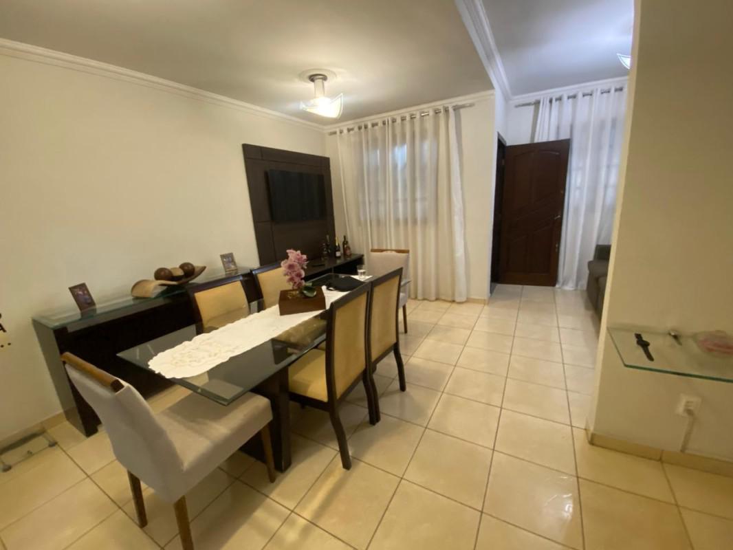 Casa, Santa Branca, 2 Quartos, 2 Vagas, 2 Suítes