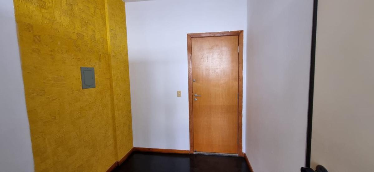 Sala, São Bento, 0 Quarto, 0 Vaga