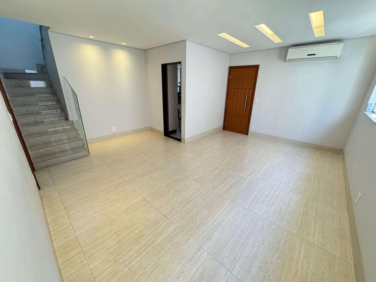 Cobertura, Cruzeiro, 4 Quartos, 3 Vagas, 2 Suítes