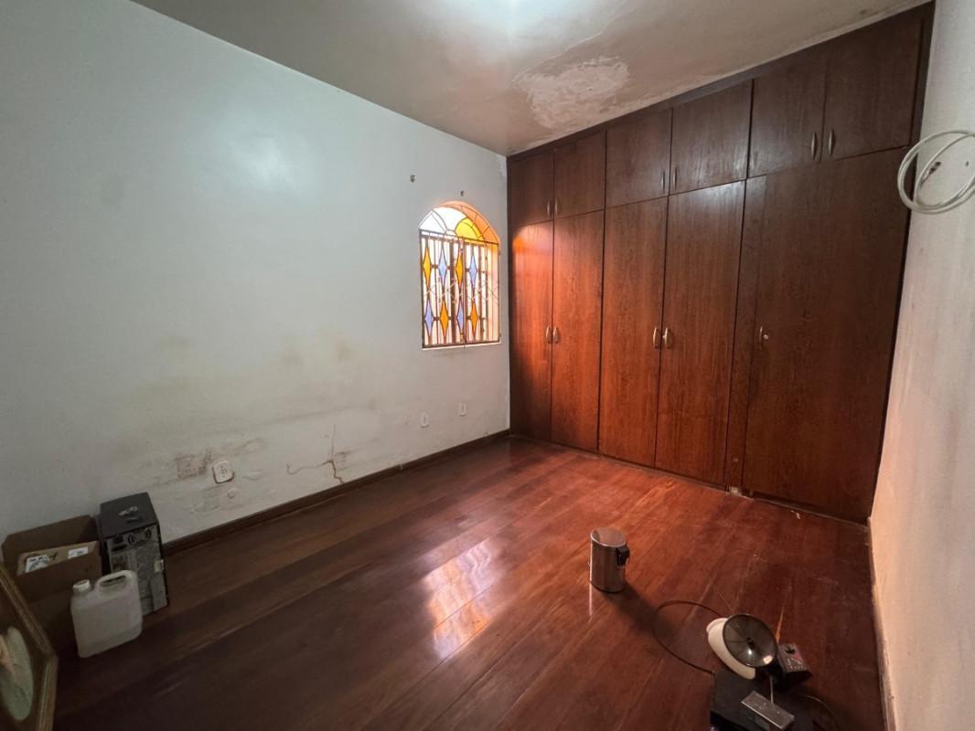 Casa, Carlos Prates, 3 Quartos, 2 Vagas, 1 Suíte