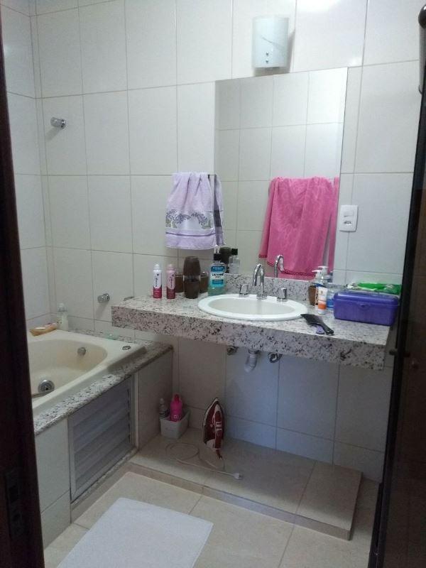 Cobertura, Castelo, 4 Quartos, 1 Vaga, 2 Suítes