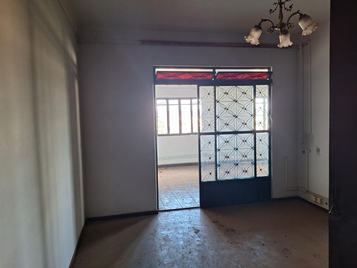 Casa, Centro, 6 Quartos, 1 Vaga, 1 Suíte