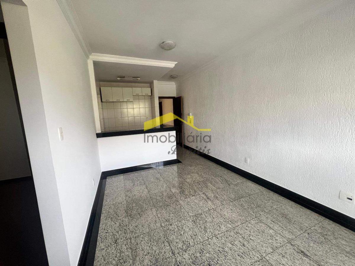 Apartamento, Estoril, 2 Quartos, 2 Vagas, 1 Suíte