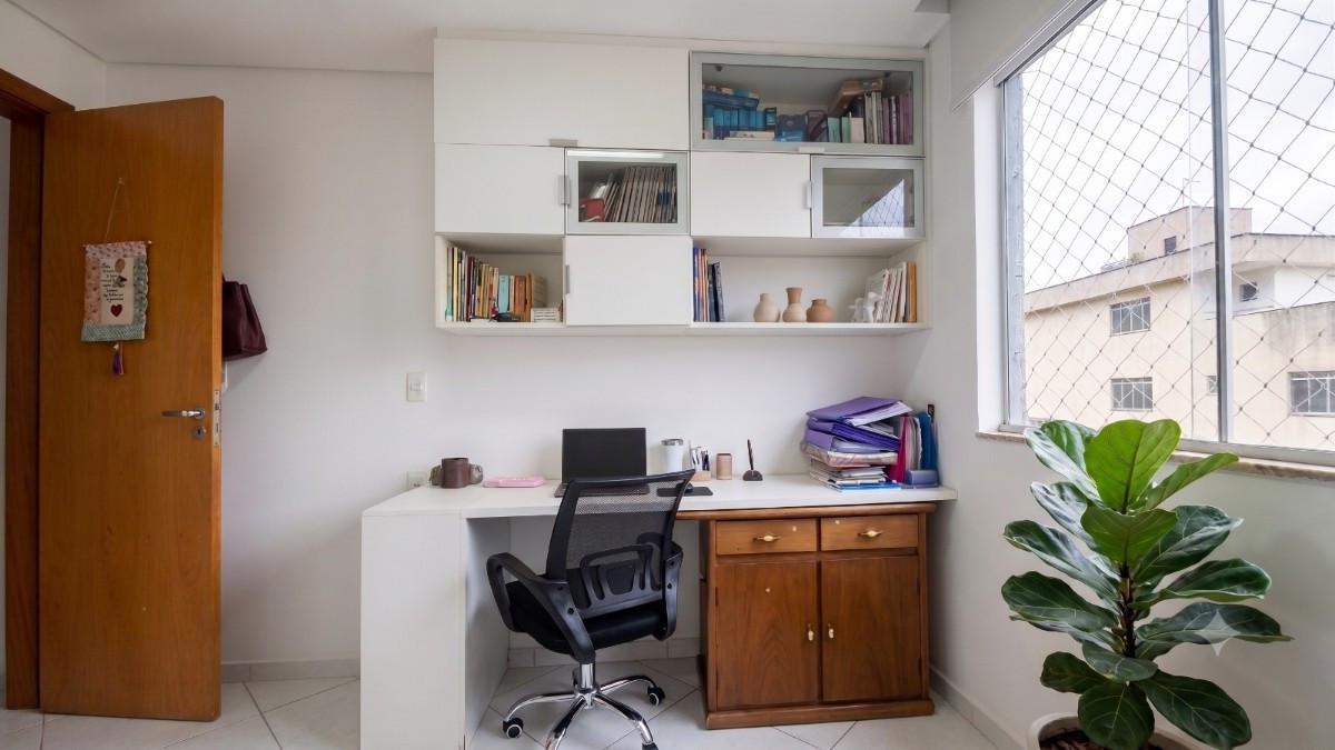 Apartamento, Santa Terezinha, 3 Quartos, 2 Vagas, 1 Suíte