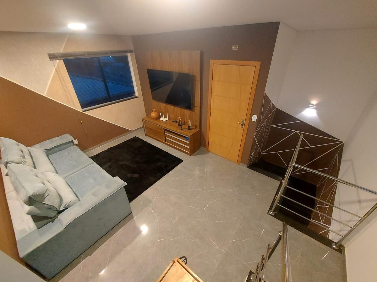 Cobertura, Arvoredo, 4 Quartos, 0 Vaga, 1 Suíte