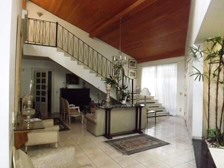 Casa, Santa Lúcia, 4 Quartos, 5 Vagas, 1 Suíte